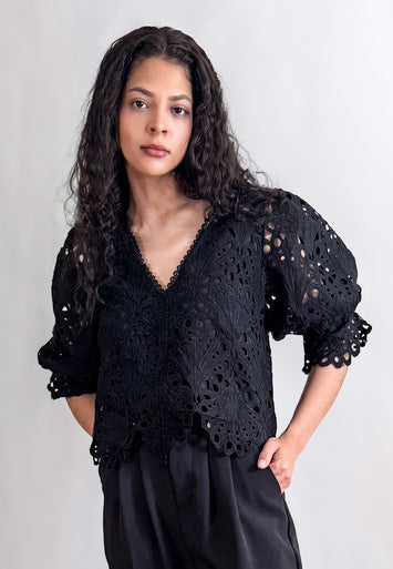 CODEMH Embroidery Cut-Out Top